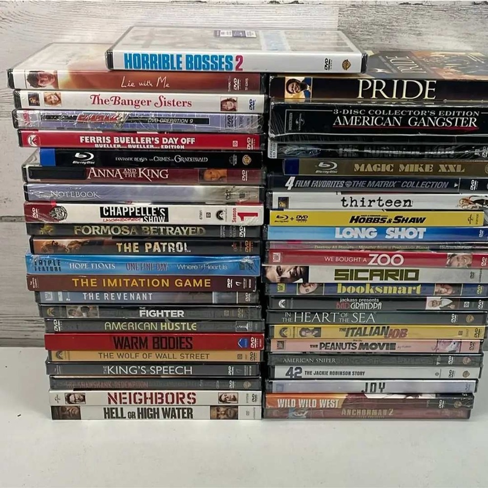 DVD Blu-ray Movie Lot 40+ Titles Matrix Wolf of Wall Street American Gangster